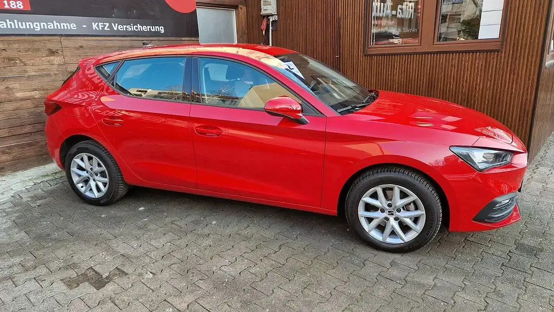 SEAT Leon Style - Thumbnail 3