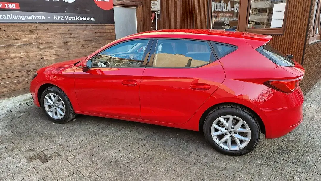 SEAT Leon Style - Thumbnail 4
