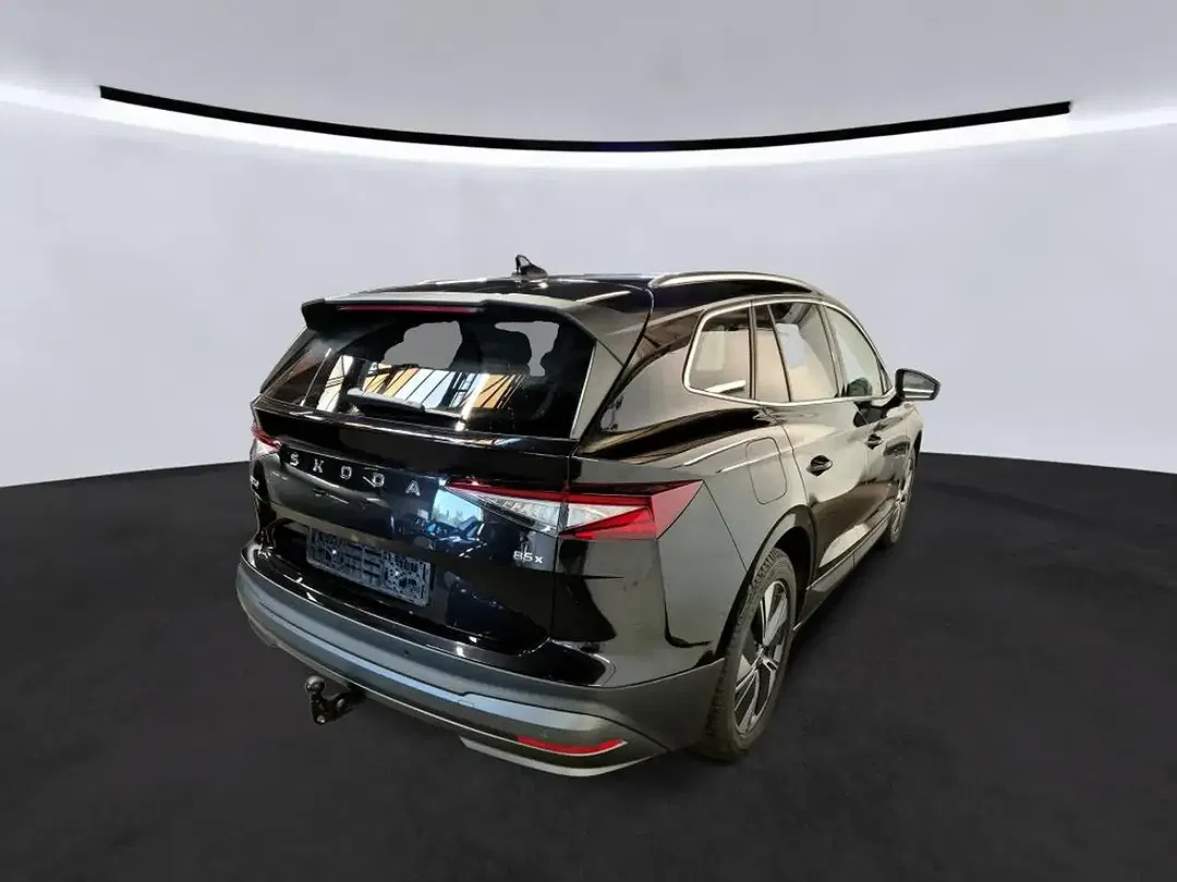 Skoda Enyaq 85 Loft - Thumbnail 4