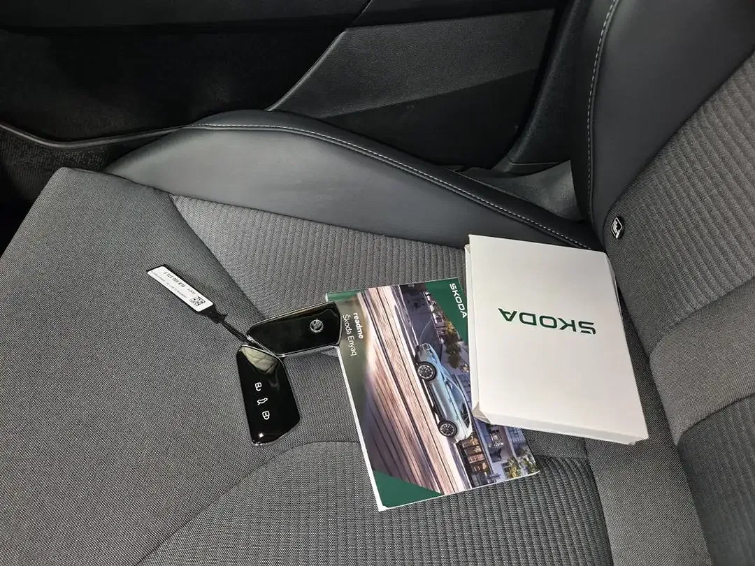 Skoda Enyaq 85 Loft - Thumbnail 5