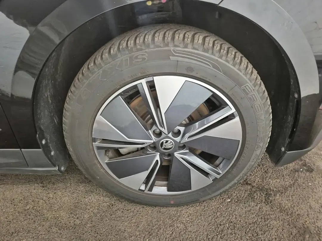 Skoda Enyaq 85 Loft - Thumbnail 9