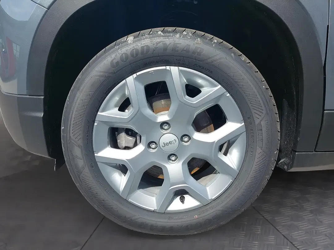 Jeep Avenger e-Hybrid Altitude - Thumbnail 13