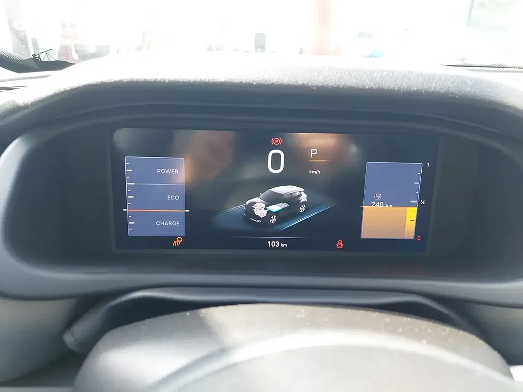 Jeep Avenger e-Hybrid Altitude - Thumbnail 14