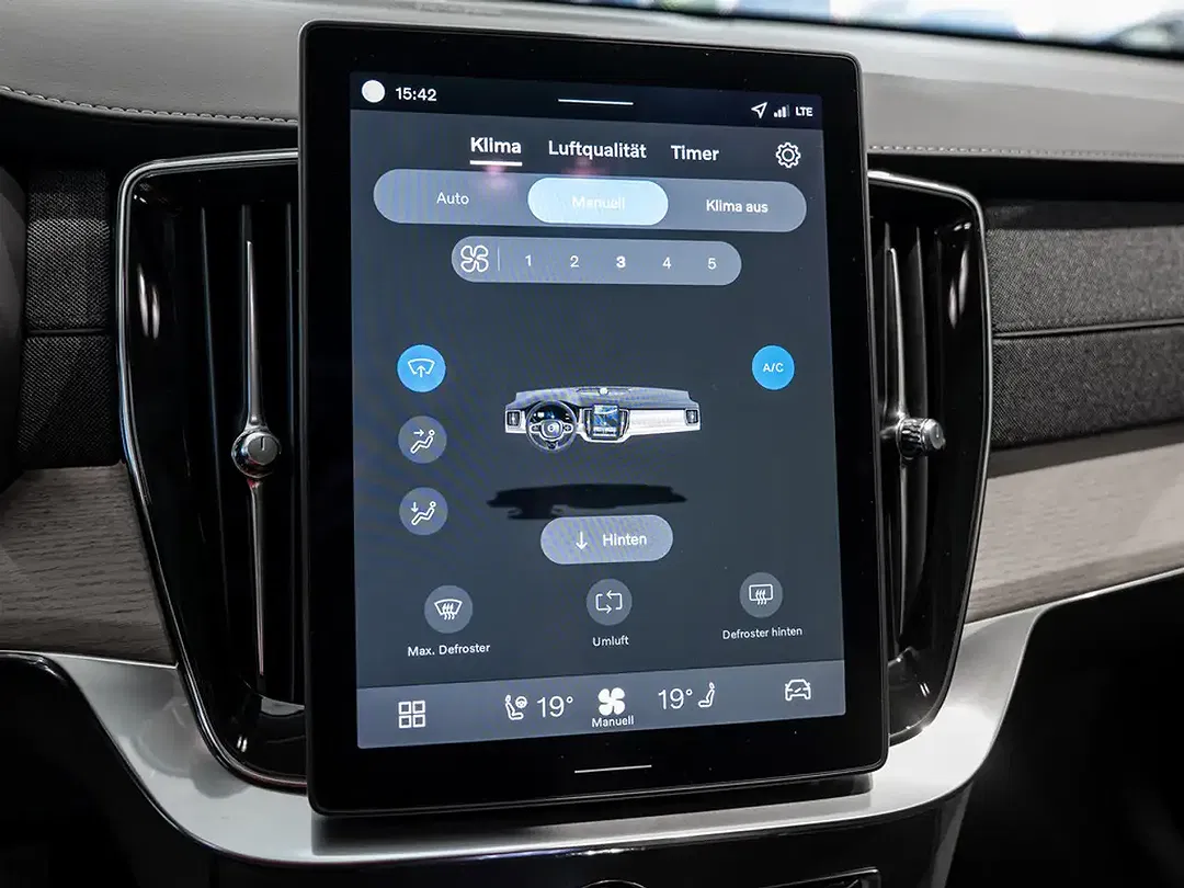 Volvo XC90 T8 PHEV Hybrid AWD Recharge Plus Dark - Thumbnail 14