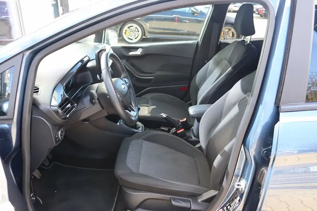 Ford Fiesta Active - Thumbnail 12
