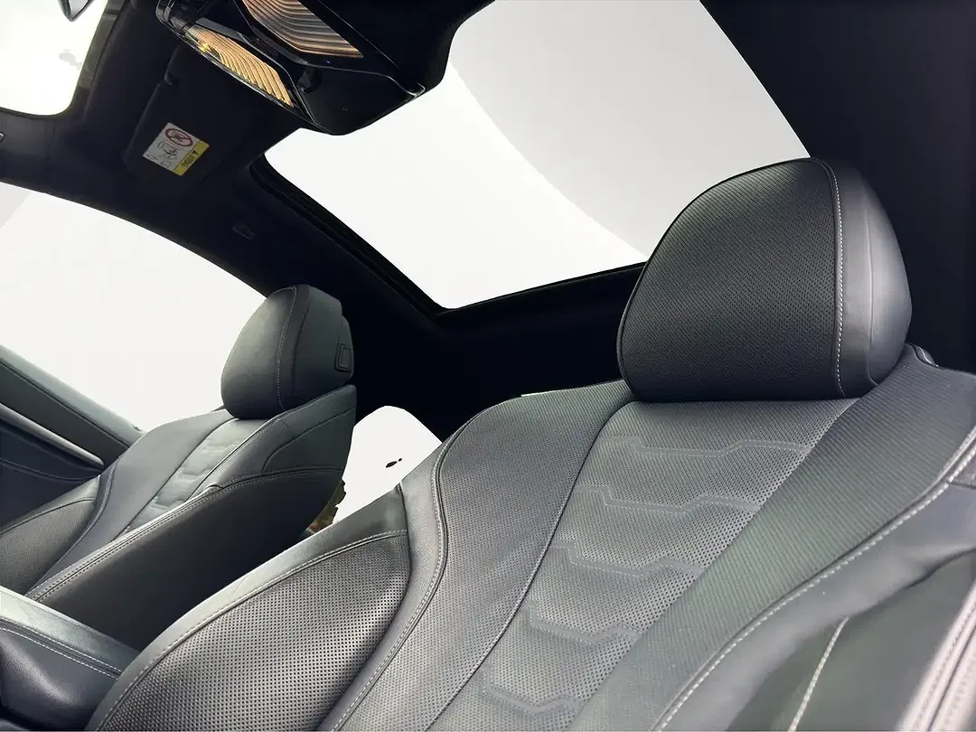 BMW M850 - Thumbnail 6