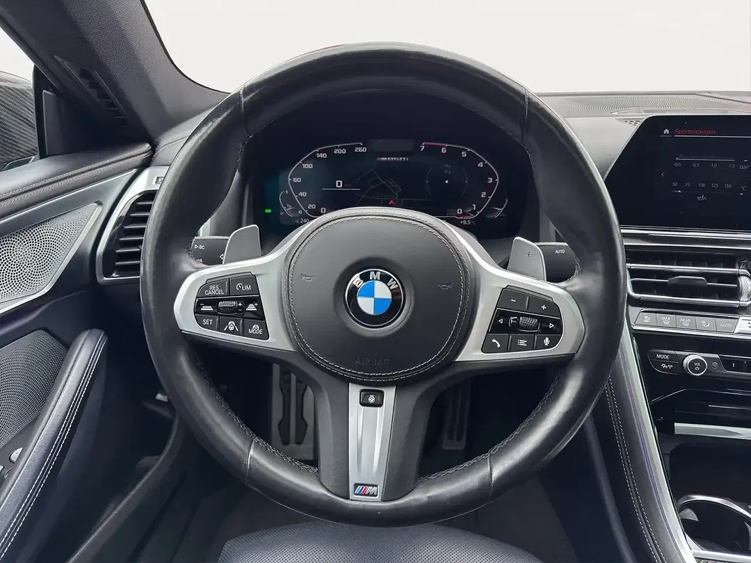 BMW M850 - Thumbnail 3