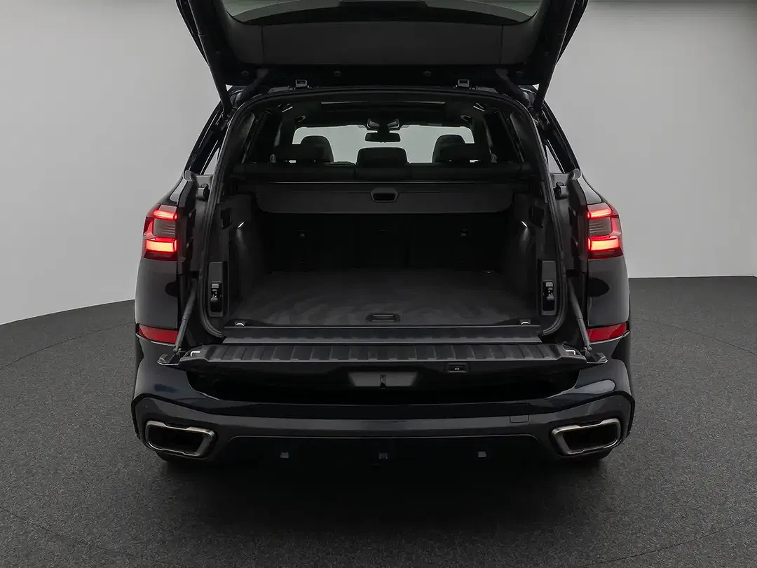 BMW X5 M - Thumbnail 7