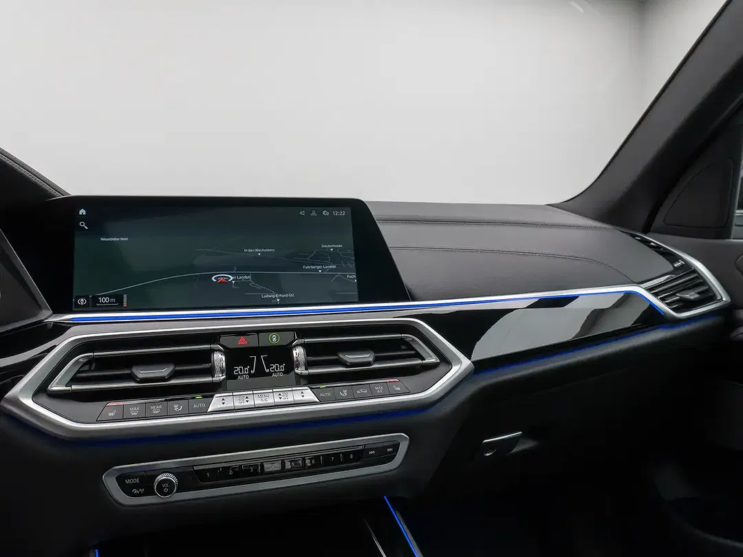 BMW X5 M - Thumbnail 11