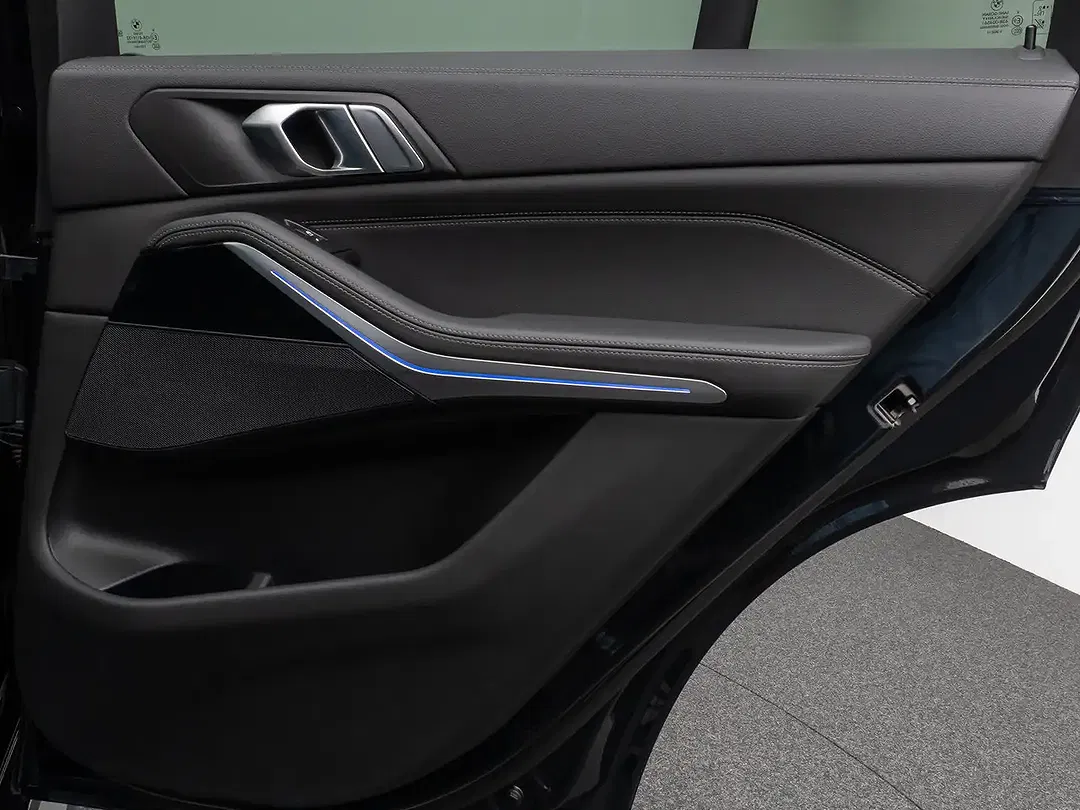 BMW X5 M - Thumbnail 17