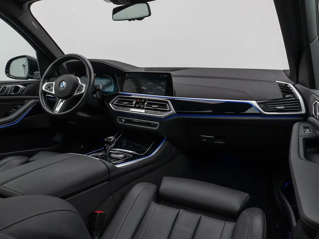 BMW X5 M - Thumbnail 21