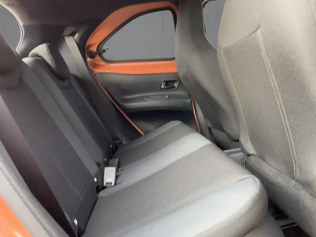 Toyota Aygo X 1.5 Hybrid Lounge - Thumbnail 12