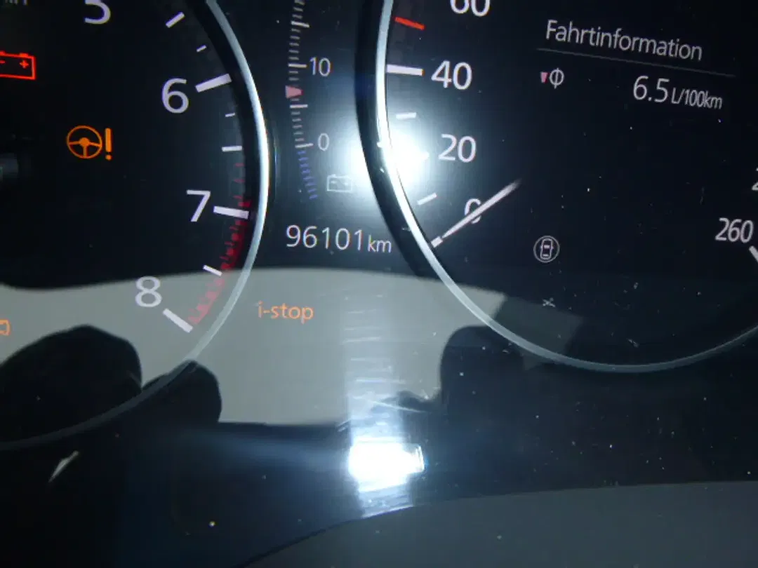 Mazda 3 2.0 SKYACTIV-X MHEV Selection Design - Thumbnail 12