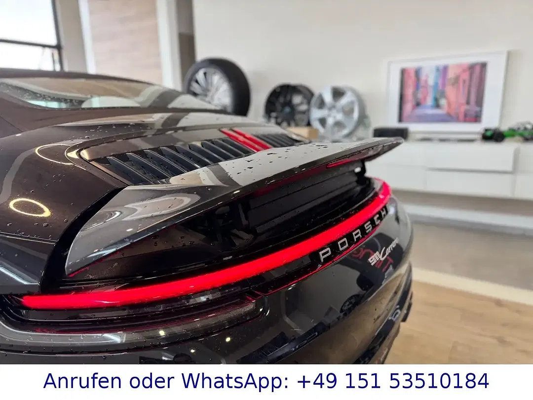 Porsche 911 Carrera Cabriolet - Thumbnail 11