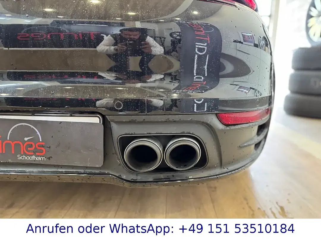 Porsche 911 Carrera Cabriolet - Thumbnail 12