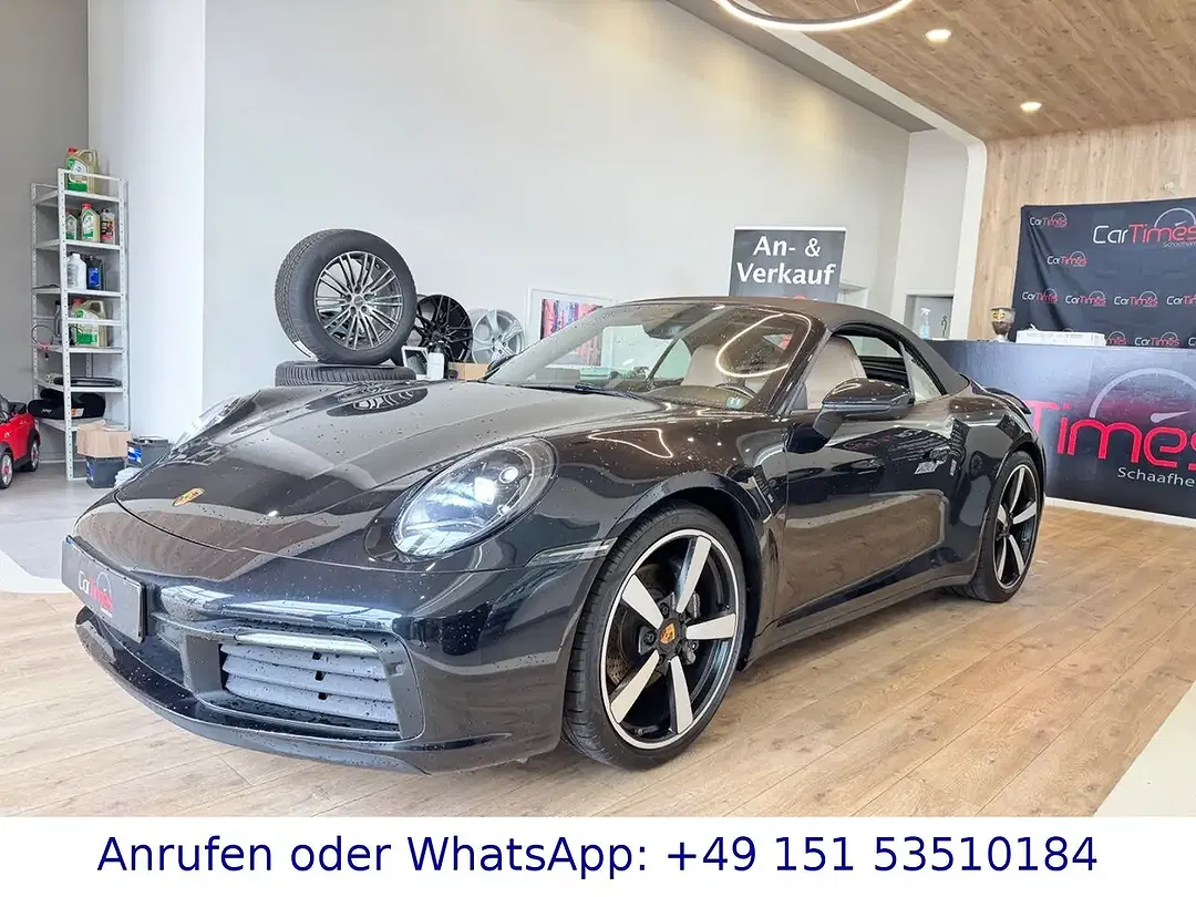 Porsche 911 Carrera Cabriolet - Thumbnail 3