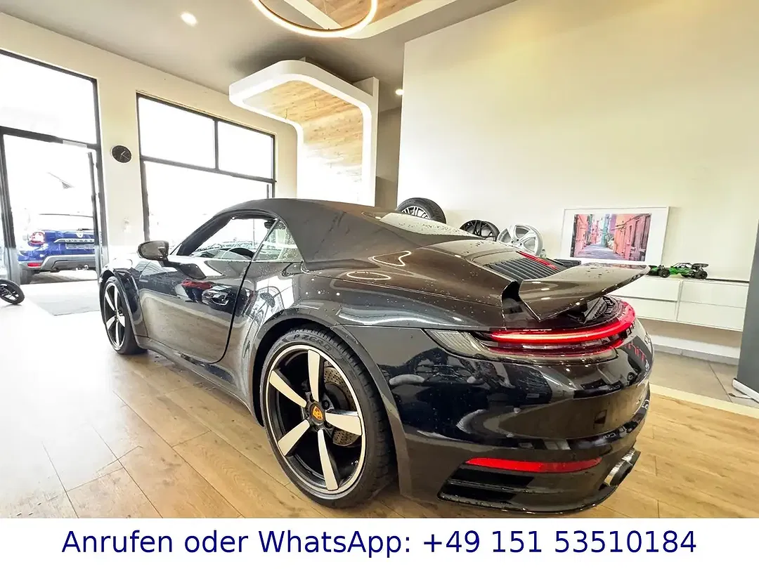 Porsche 911 Carrera Cabriolet - Thumbnail 8