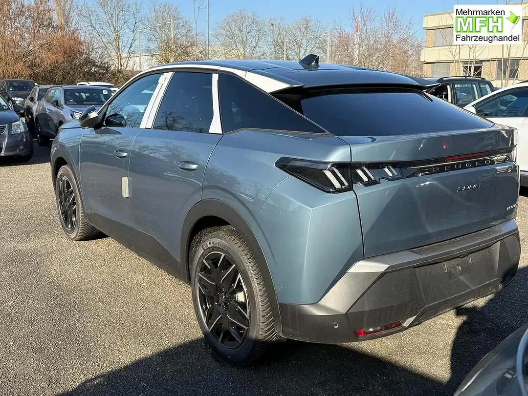 Peugeot 3008 Hybrid Allure - Thumbnail 3