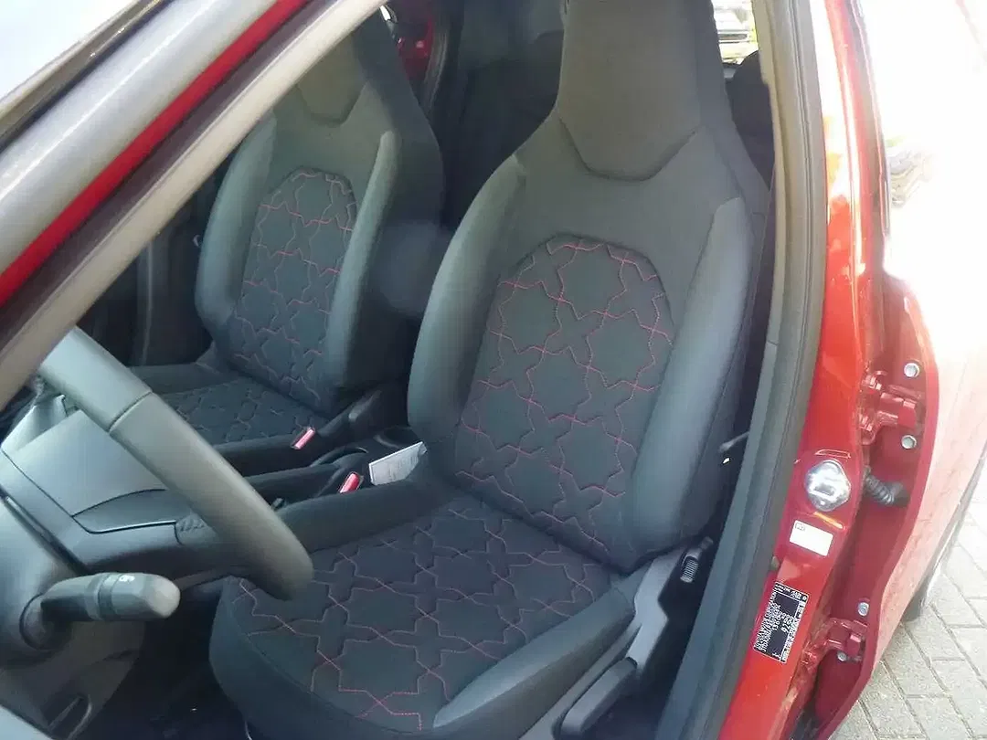 Toyota Aygo X Edition - Thumbnail 6