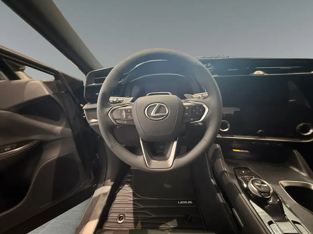 Lexus RZ AUT Executive - Thumbnail 13