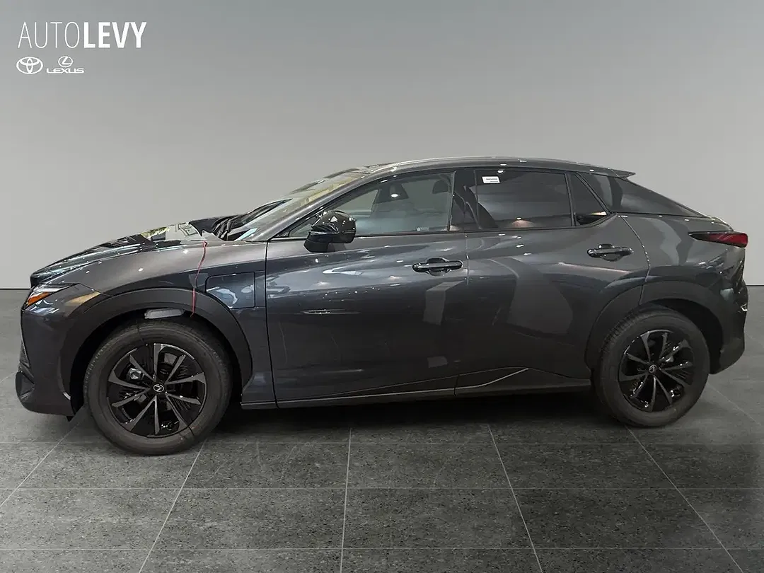 Lexus RZ AUT Executive - Thumbnail 3