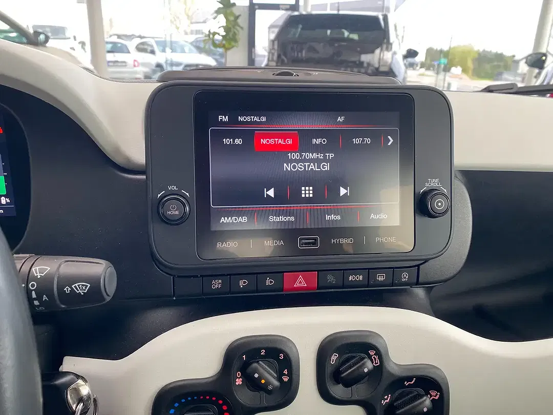 Fiat Panda 1.0 MHEV Cross - Thumbnail 14