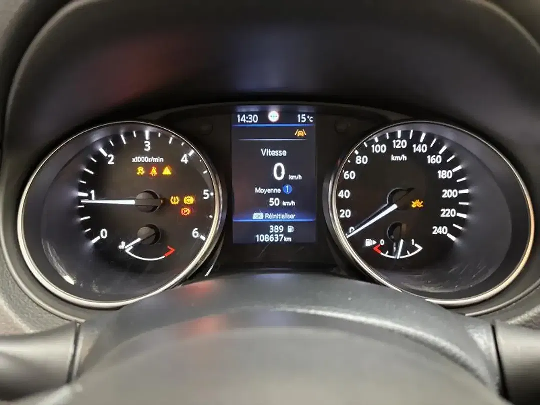 Nissan Qashqai N-Connecta - Thumbnail 10