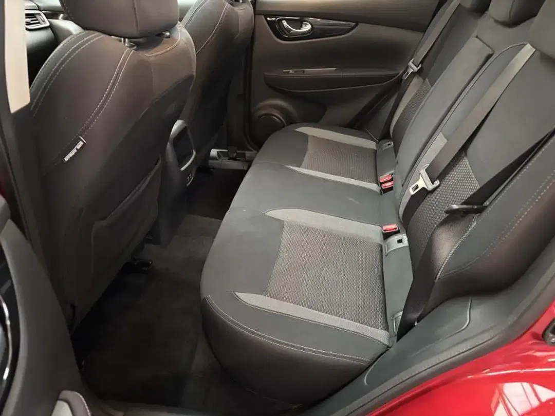 Nissan Qashqai N-Connecta - Thumbnail 14