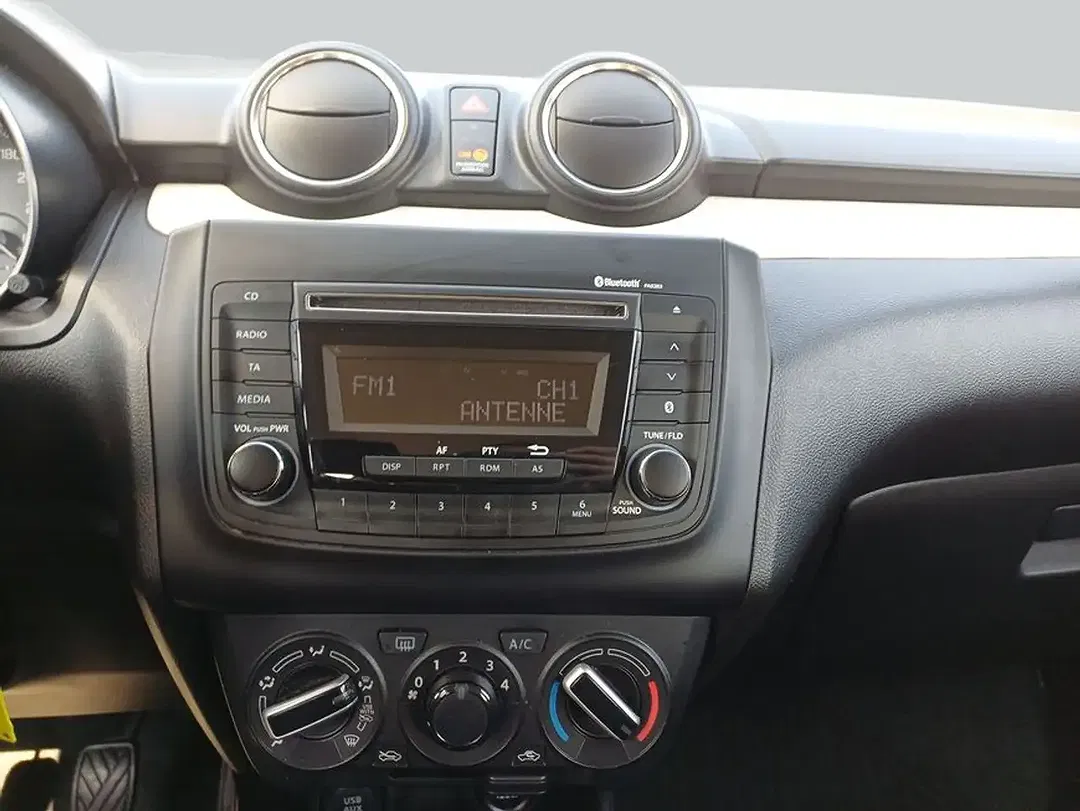 Suzuki Swift Hybrid 1.2 Dualjet Club - Thumbnail 14