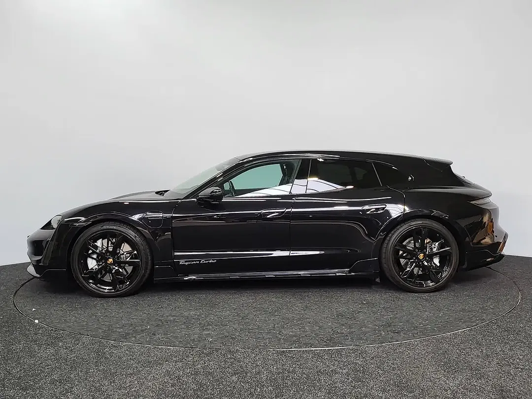 Porsche Taycan 4 Sport Chrono Turbo Sport Turismo - Thumbnail 3