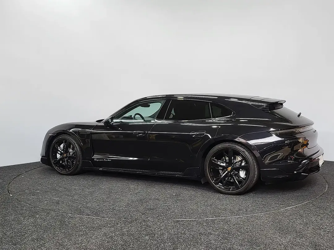 Porsche Taycan 4 Sport Chrono Turbo Sport Turismo - Thumbnail 4