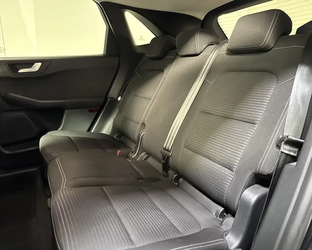 Ford Kuga 1.5 Titanium - Thumbnail 10