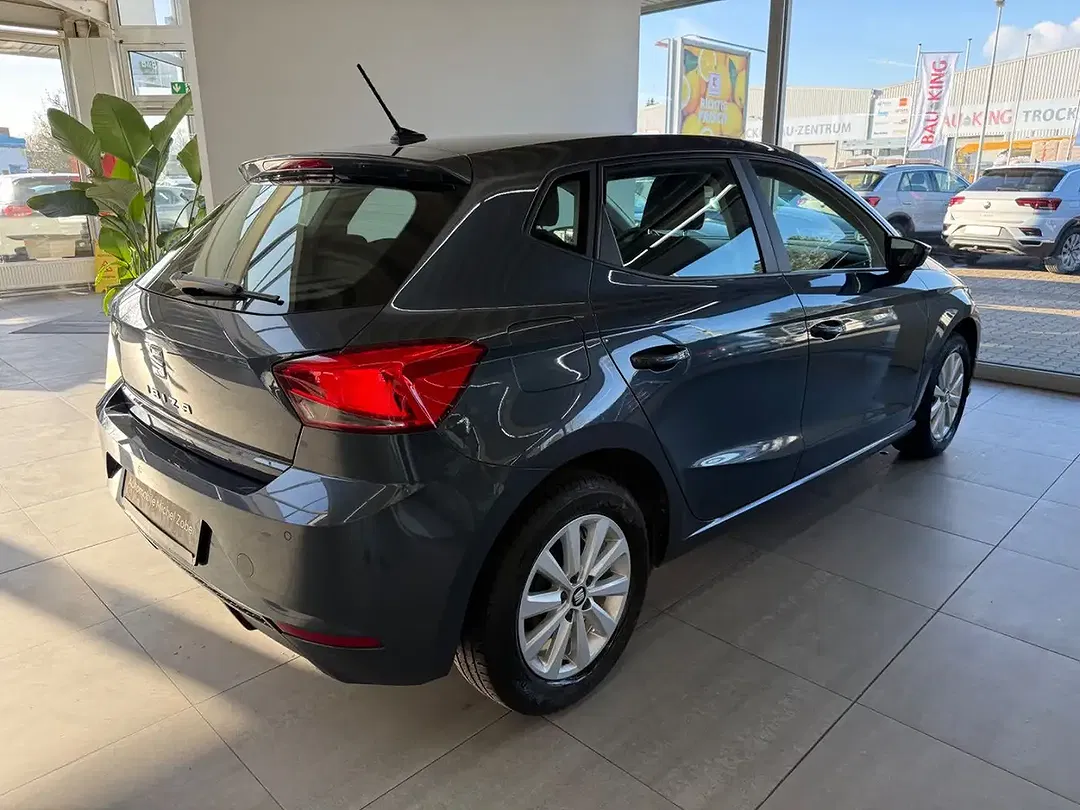 SEAT Ibiza Style - Thumbnail 3