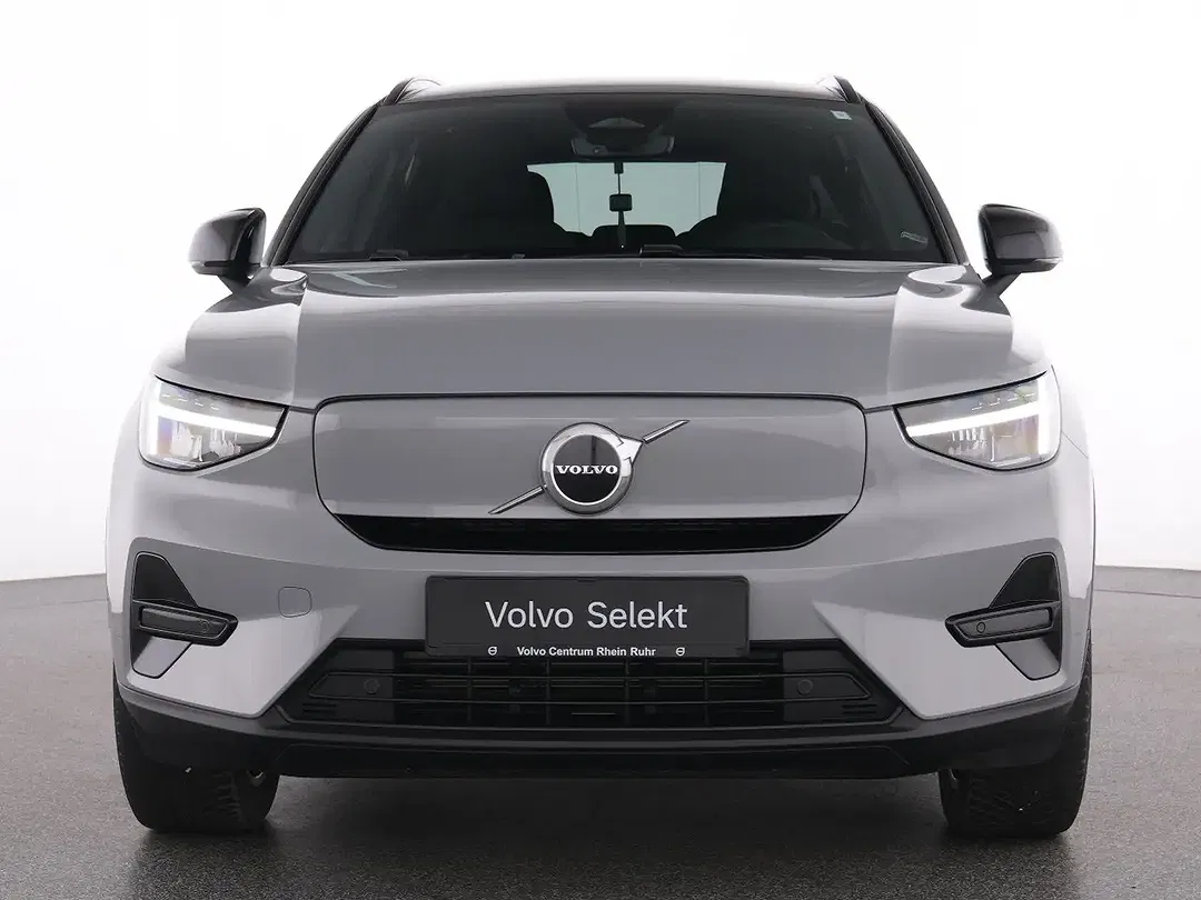 Volvo XC40 EV Core - Thumbnail 15