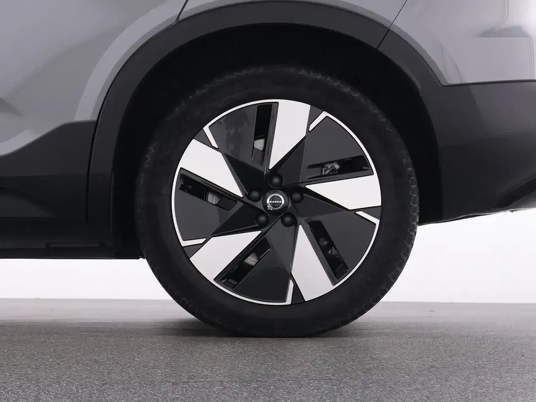 Volvo XC40 EV Core - Thumbnail 21