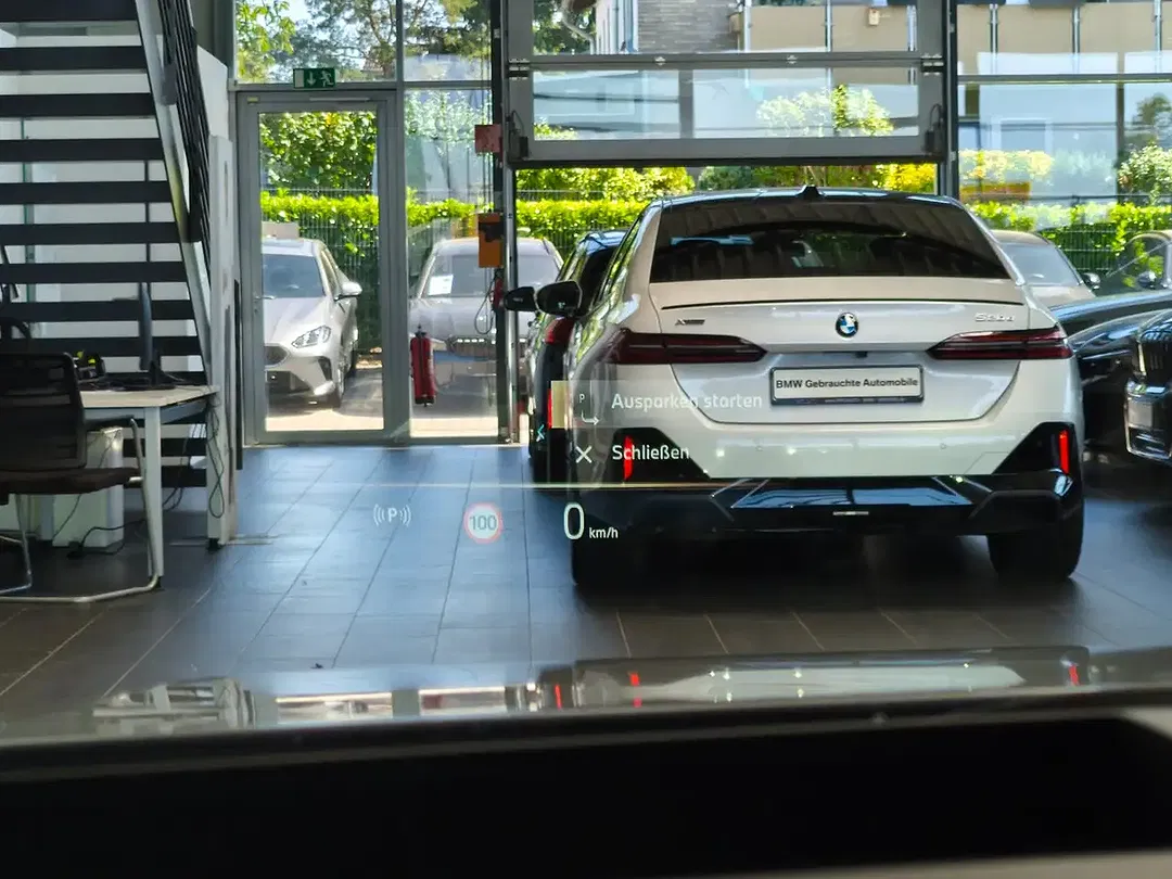 BMW 520 xDrive M Sport - Thumbnail 11