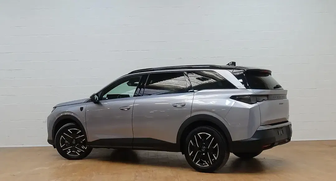 Peugeot 5008 145 e-DSC6 Hybrid GT - Thumbnail 3