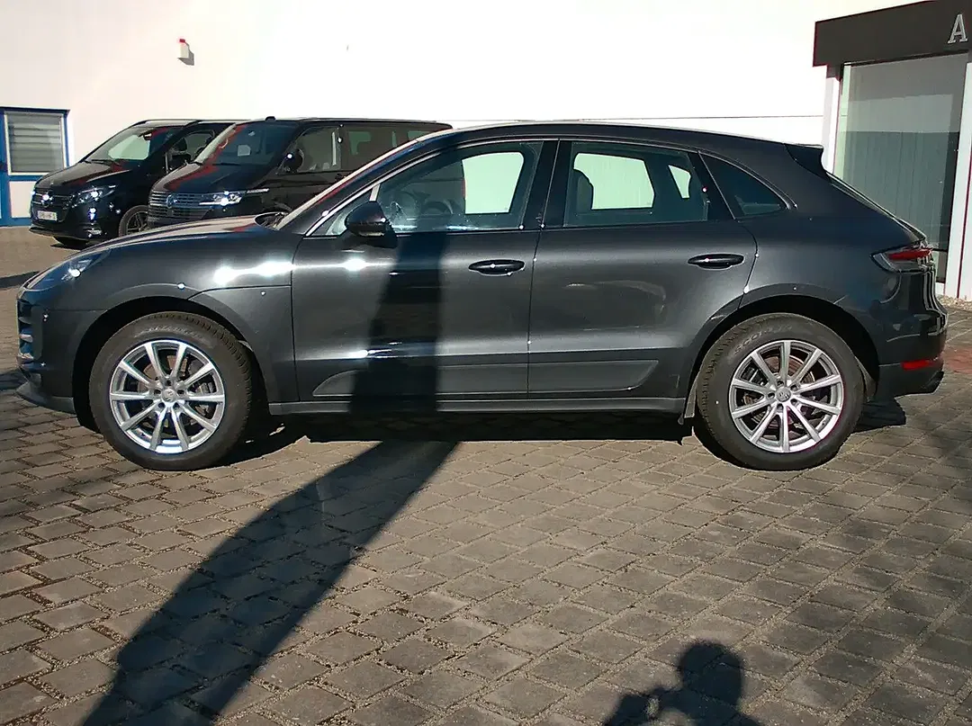 Porsche Macan - Thumbnail 7