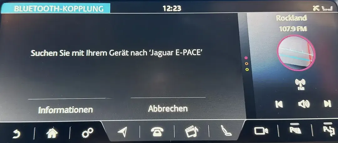 Jaguar E-Pace 4x4 Chequered Flag - Thumbnail 13
