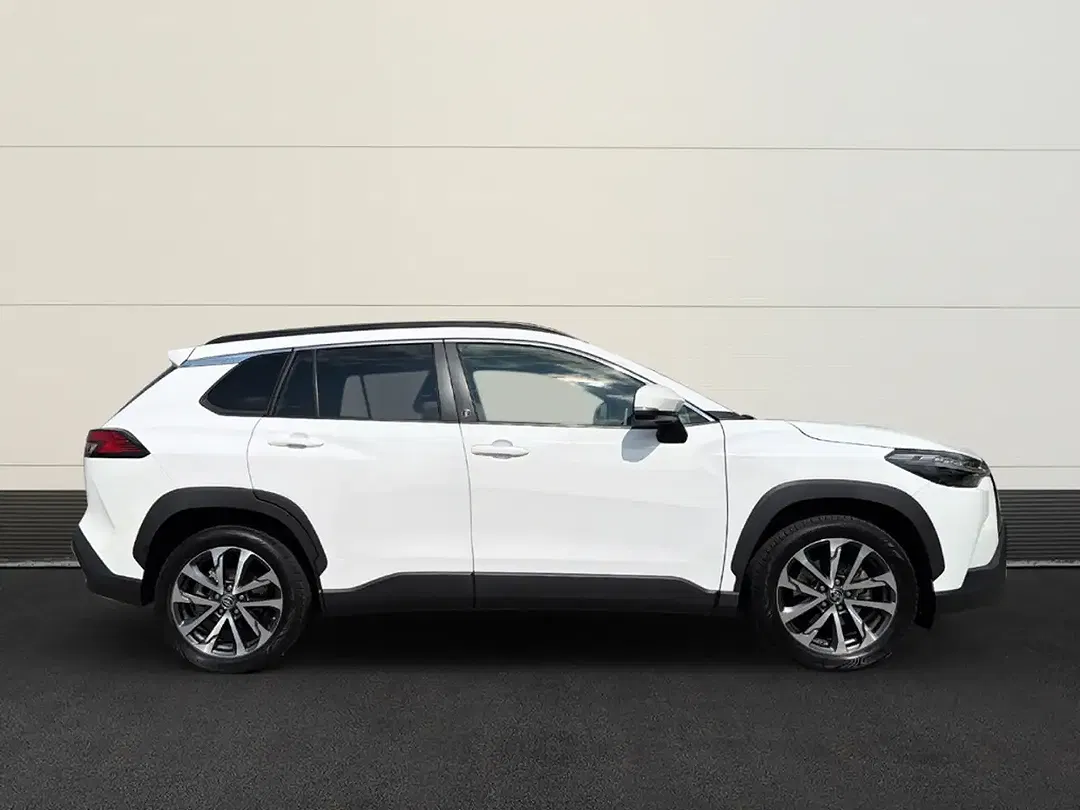 Toyota Corolla Cross Hybrid Team Deutschland - Thumbnail 5