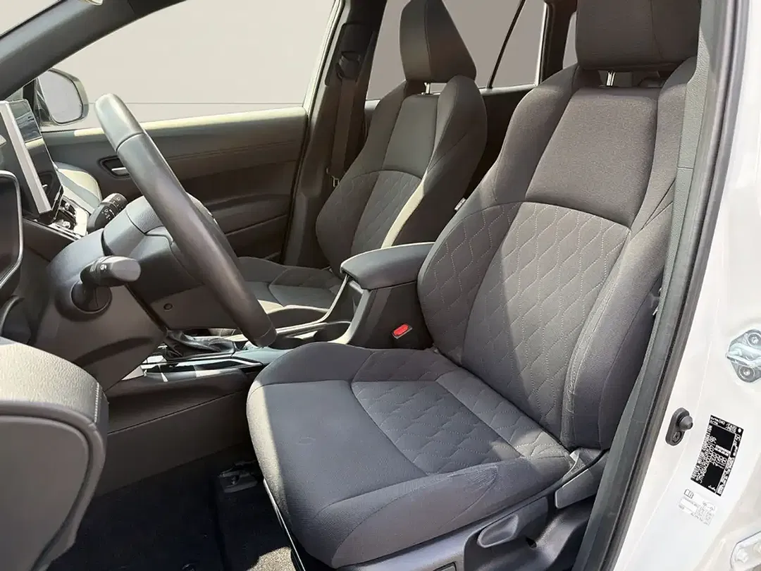 Toyota Corolla Cross Hybrid Team Deutschland - Thumbnail 9