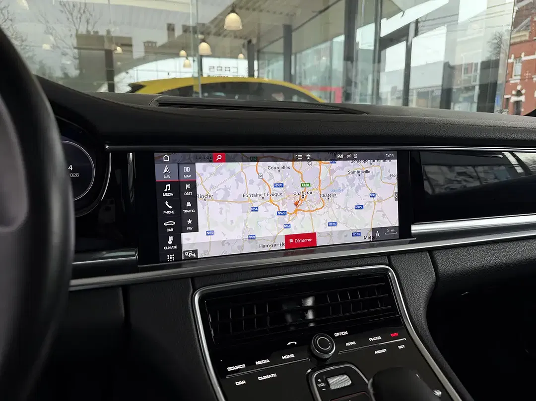 Porsche Panamera Turbo - foto 15