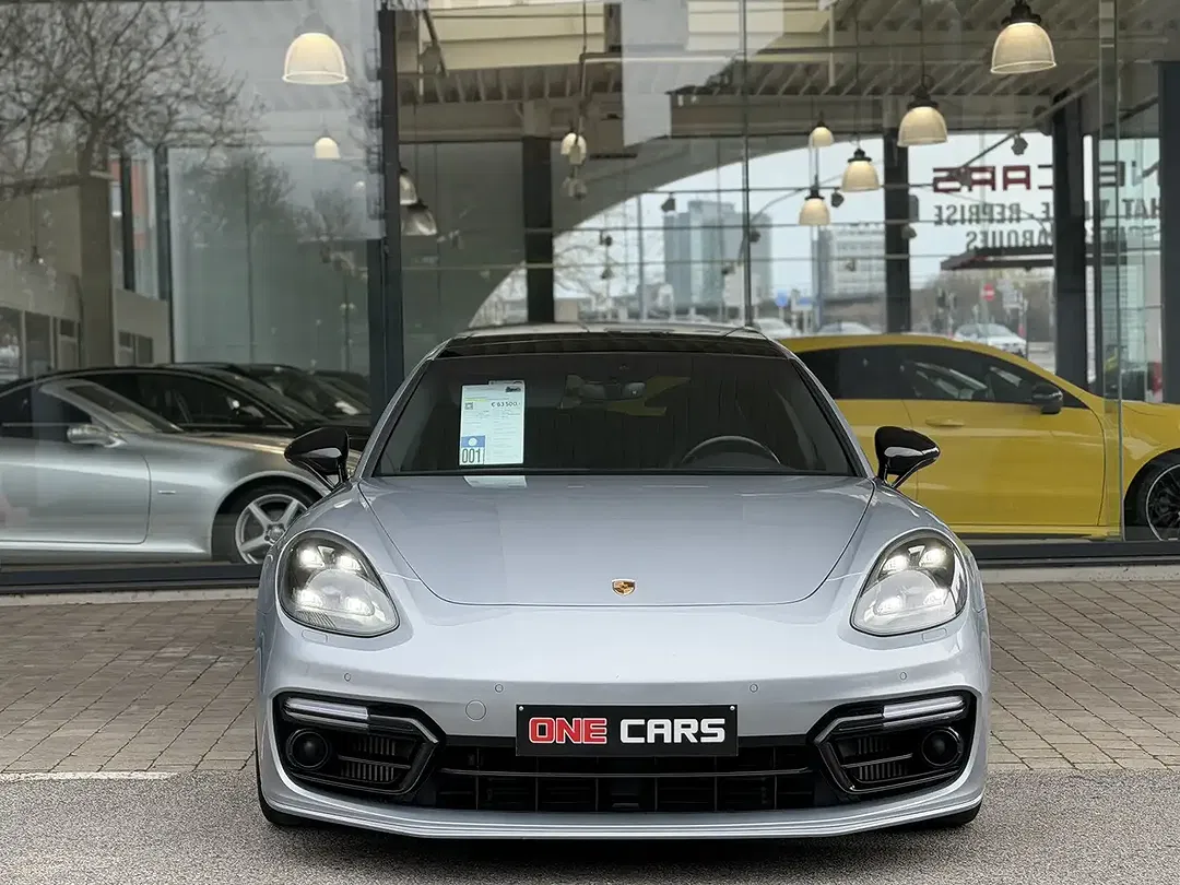 Porsche Panamera Turbo - foto 2