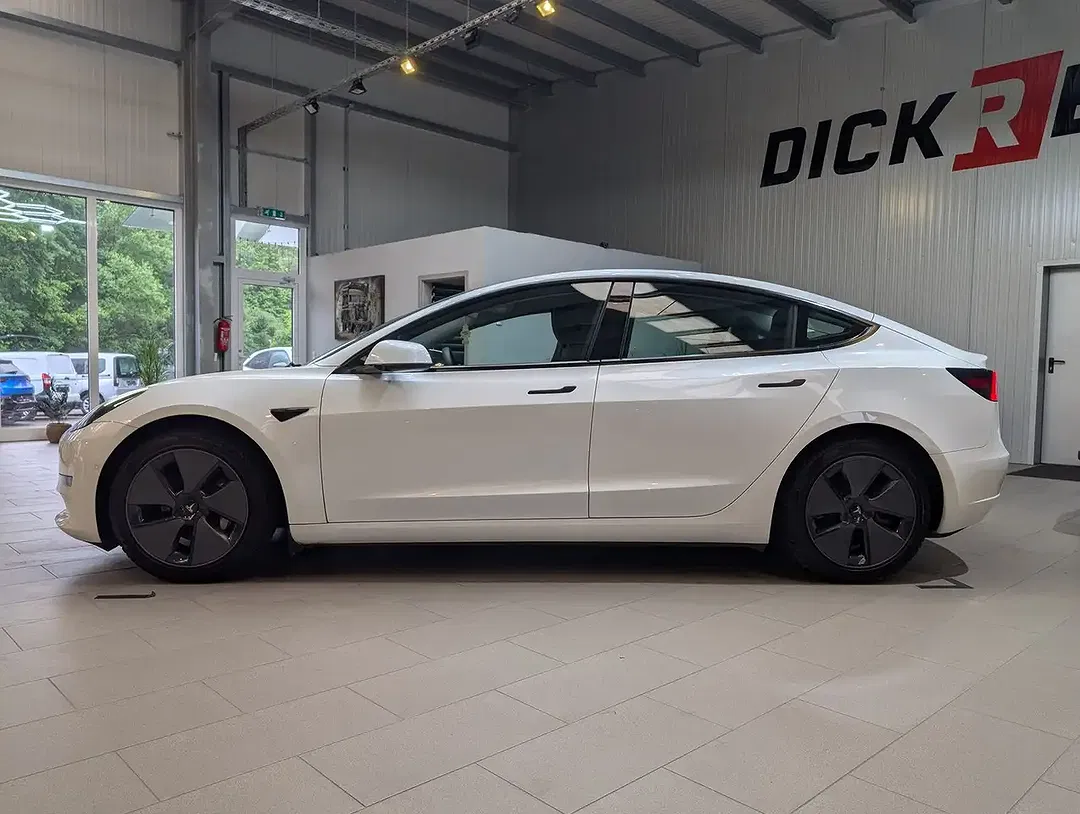 Tesla Model 3 AWD Dual Motor Long Range - foto 2