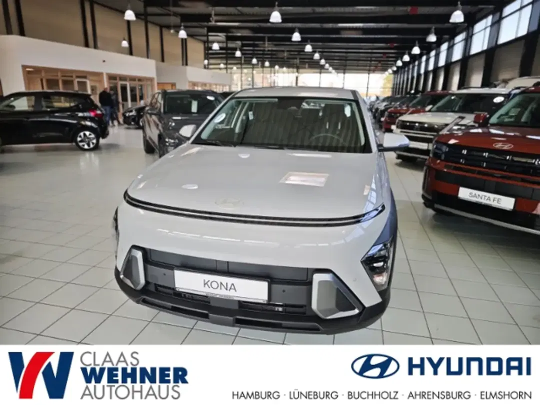 Hyundai KONA Select - Thumbnail 1