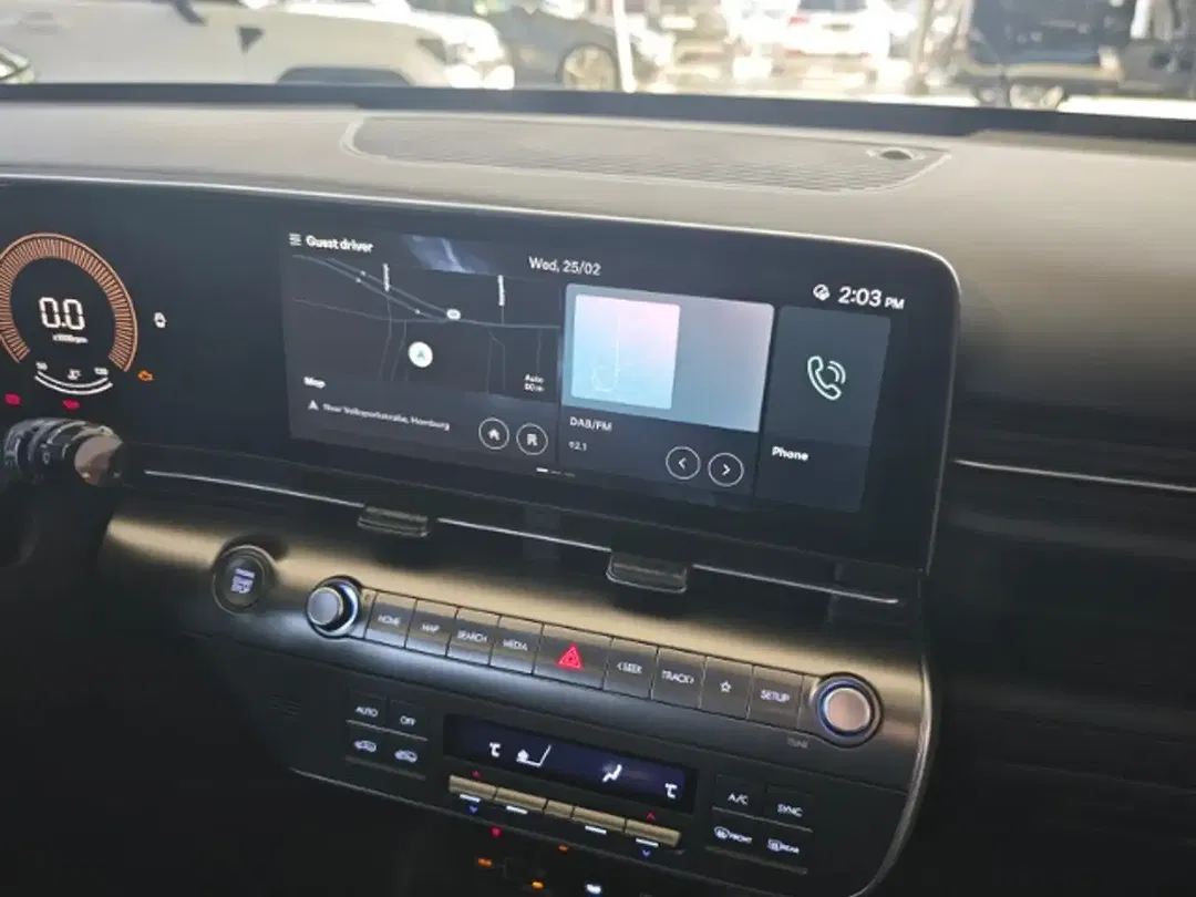 Hyundai KONA Select - Thumbnail 13