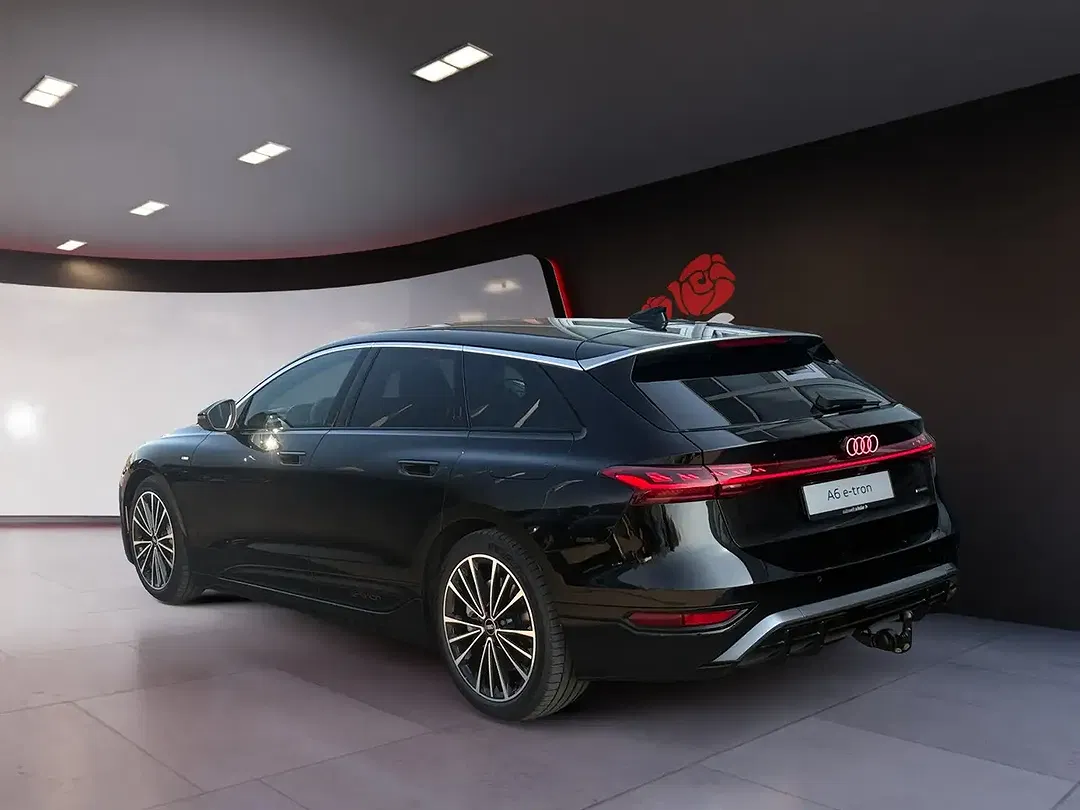 Audi A6 e-tron quattro Avant S line - Thumbnail 3