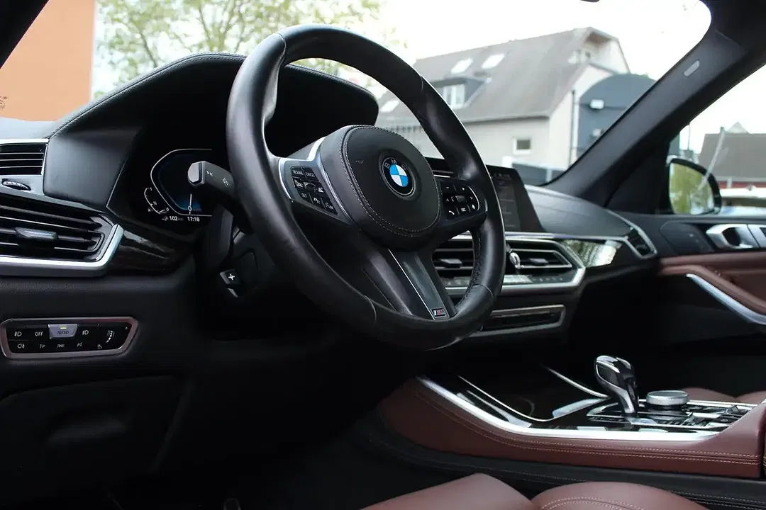 BMW X5 M Sport Individual - Thumbnail 7