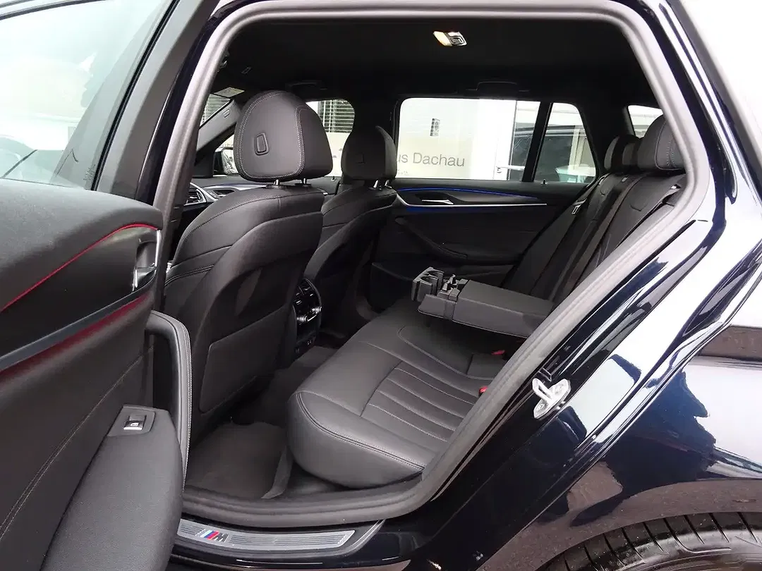 BMW 520 AUT M Touring - Thumbnail 14