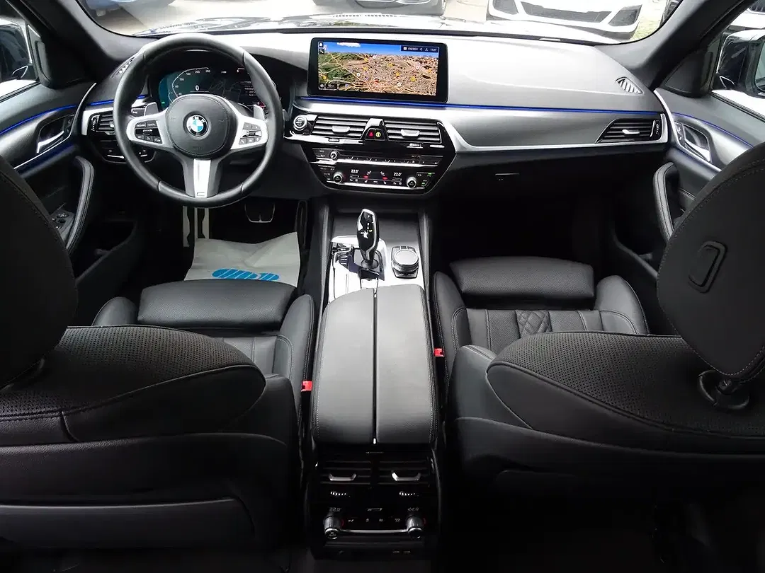 BMW 520 AUT M Touring - Thumbnail 7
